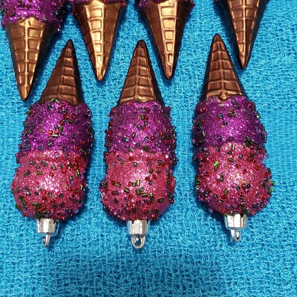 Lot Of 7 Ice Cream Cone Christmas Ornaments. - Picture 2 of 2